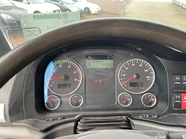 Tank truck MAN TGS 40.400 6x4 BB TGS 40.400 6x4 BB mit 20.000l Tank: picture 4