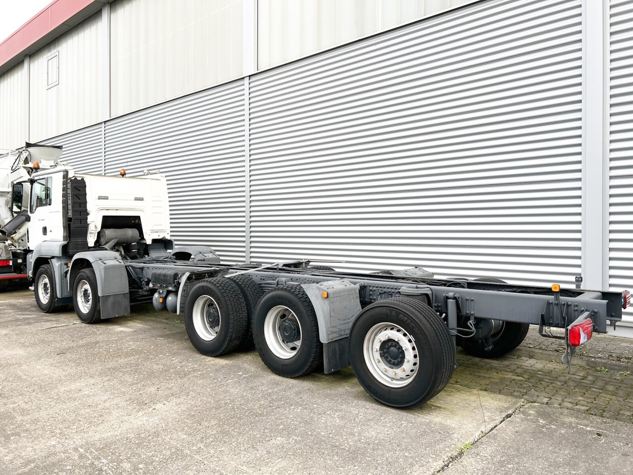 Cab chassis truck MAN TGS 50.480BB 10x4 Retarder TGS 50.480BB 10x4 Retarder, 3-f.NA: picture 12