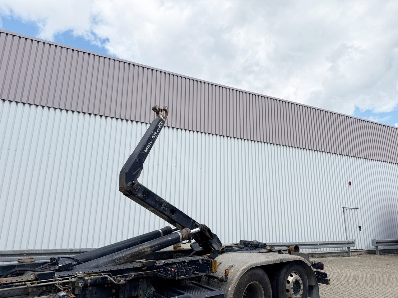 Hook lift truck MAN TGX 26.580 6x2-4 BL TGX 26.580 6x2-4 BL, Intarder, Lenk-/Liftachse, Funk: picture 15