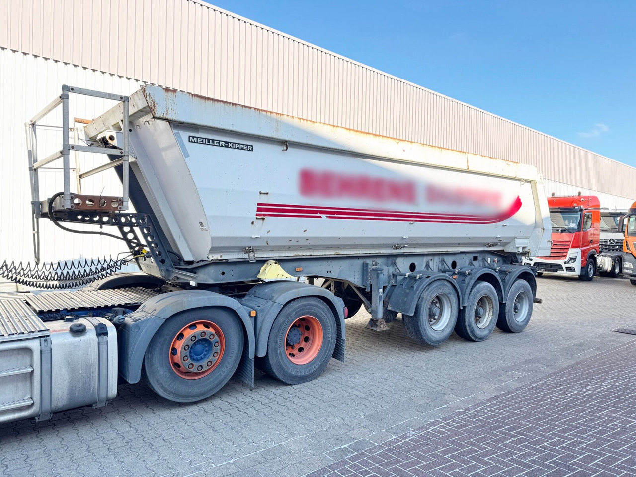 Meiller MHPS 12/27 MHPS 12/27, Stahlmulde ca. 26m³, Liftachse - Tipper semi-trailer: picture 3 Meiller MHPS 12/27 MHPS 12/27, Stahlmulde ca. 26m³, Liftachse - Tipper semi-trailer: picture 3