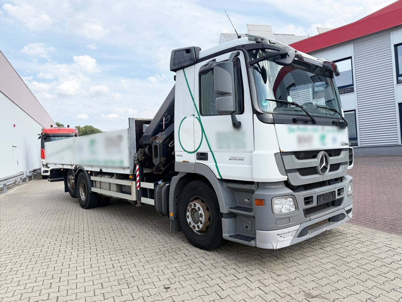 Crane truck, Dropside/ Flatbed truck Mercedes-Benz Actros 2532 L 6x2 Actros 2532 L 6x2, Liftachse, Kran Hiab 244EP-5 HiDuo, Funk: picture 10 Crane truck, Dropside/ Flatbed truck Mercedes-Benz Actros 2532 L 6x2 Actros 2532 L 6x2, Liftachse, Kran Hiab 244EP-5 HiDuo, Funk: picture 10