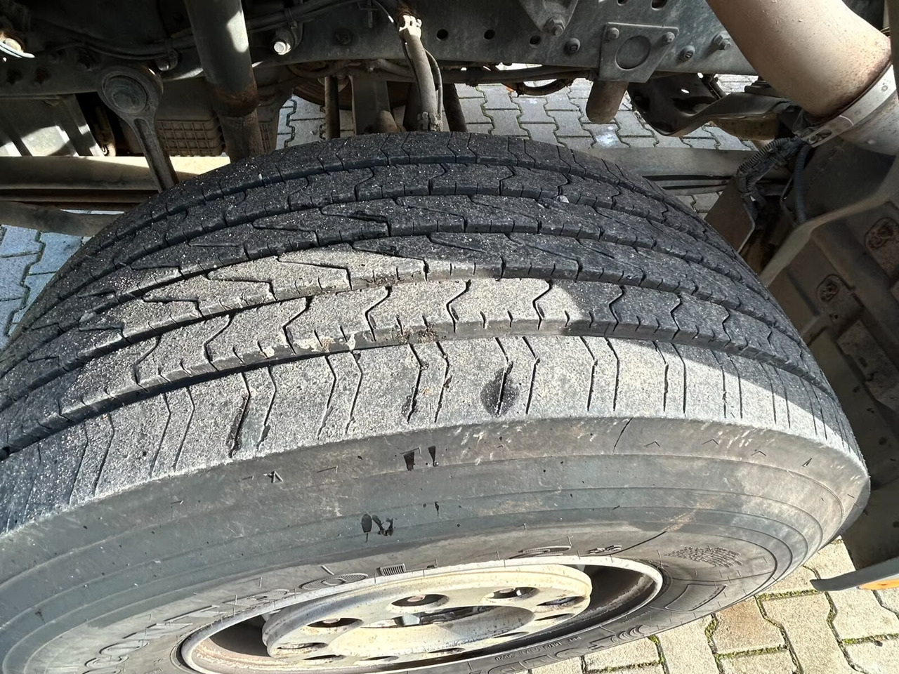 Mercedes-Benz Actros 2644 L 6x4 Actros 2644 L 6x4 - Cab chassis truck: picture 5 Mercedes-Benz Actros 2644 L 6x4 Actros 2644 L 6x4 - Cab chassis truck: picture 5