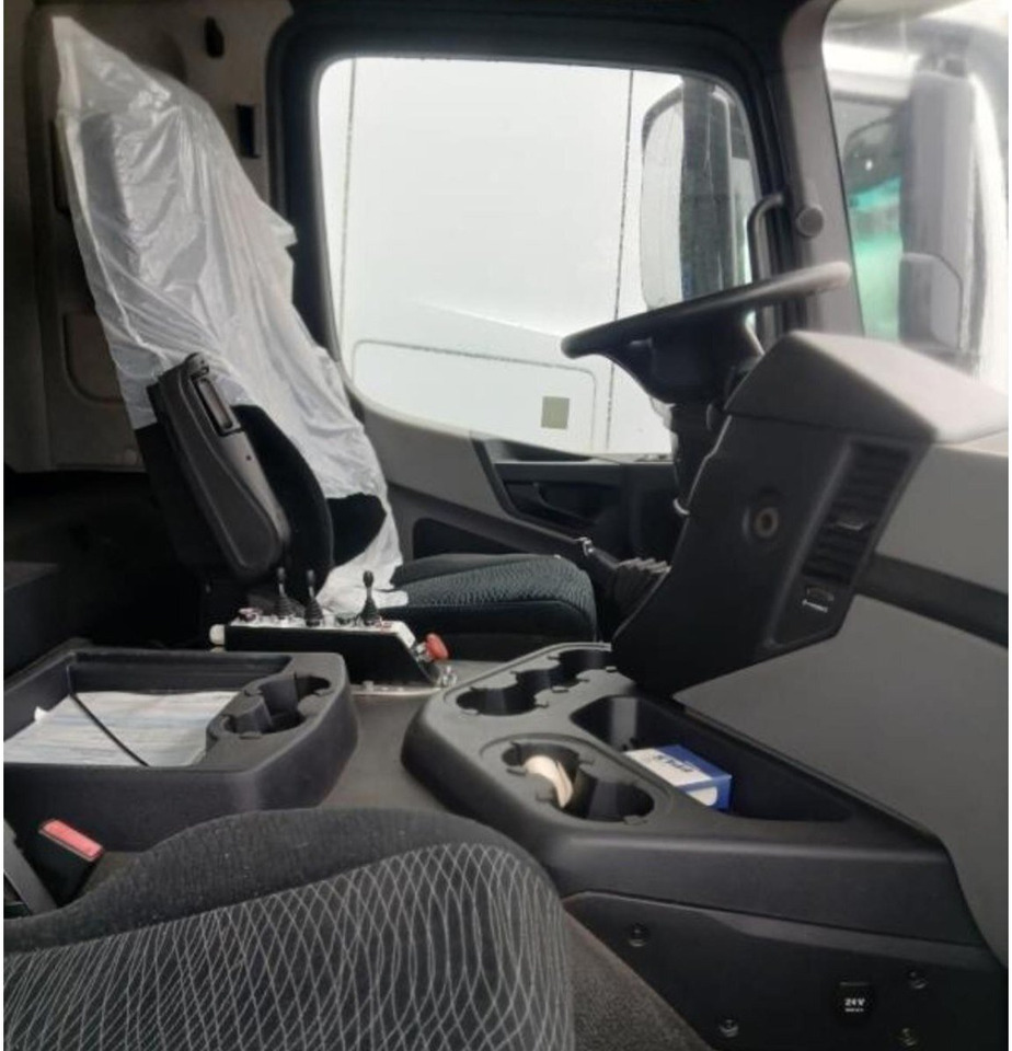 Mercedes-Benz Antos 2540 L 6x2 Antos 2540 L 6x2, Teleabsetzer - Skip loader truck: picture 2 Mercedes-Benz Antos 2540 L 6x2 Antos 2540 L 6x2, Teleabsetzer - Skip loader truck: picture 2