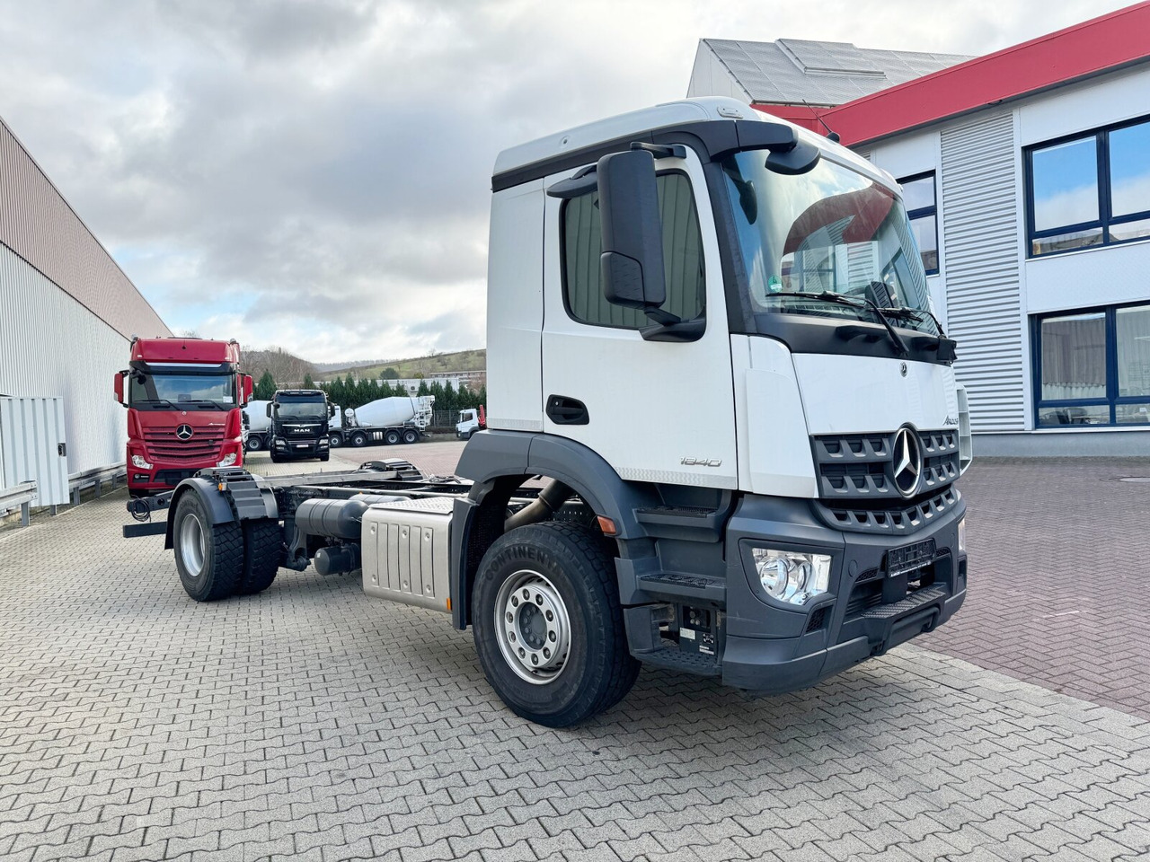 Crane truck Mercedes-Benz Arocs 1840 L 4x2 Arocs 1840 L 4x2, Kran Palfinger PK12001L, Hochstand: picture 10 Crane truck Mercedes-Benz Arocs 1840 L 4x2 Arocs 1840 L 4x2, Kran Palfinger PK12001L, Hochstand: picture 10