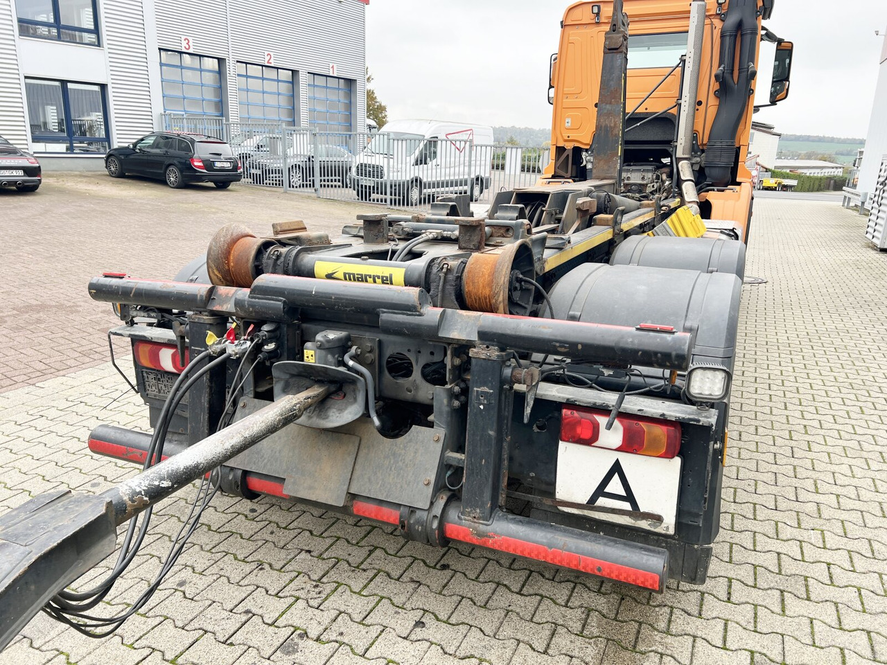 Hook lift truck Mercedes-Benz Arocs 2552 L 6x2 Arocs 2552 L 6x2, Lenk-/Liftachse: picture 10