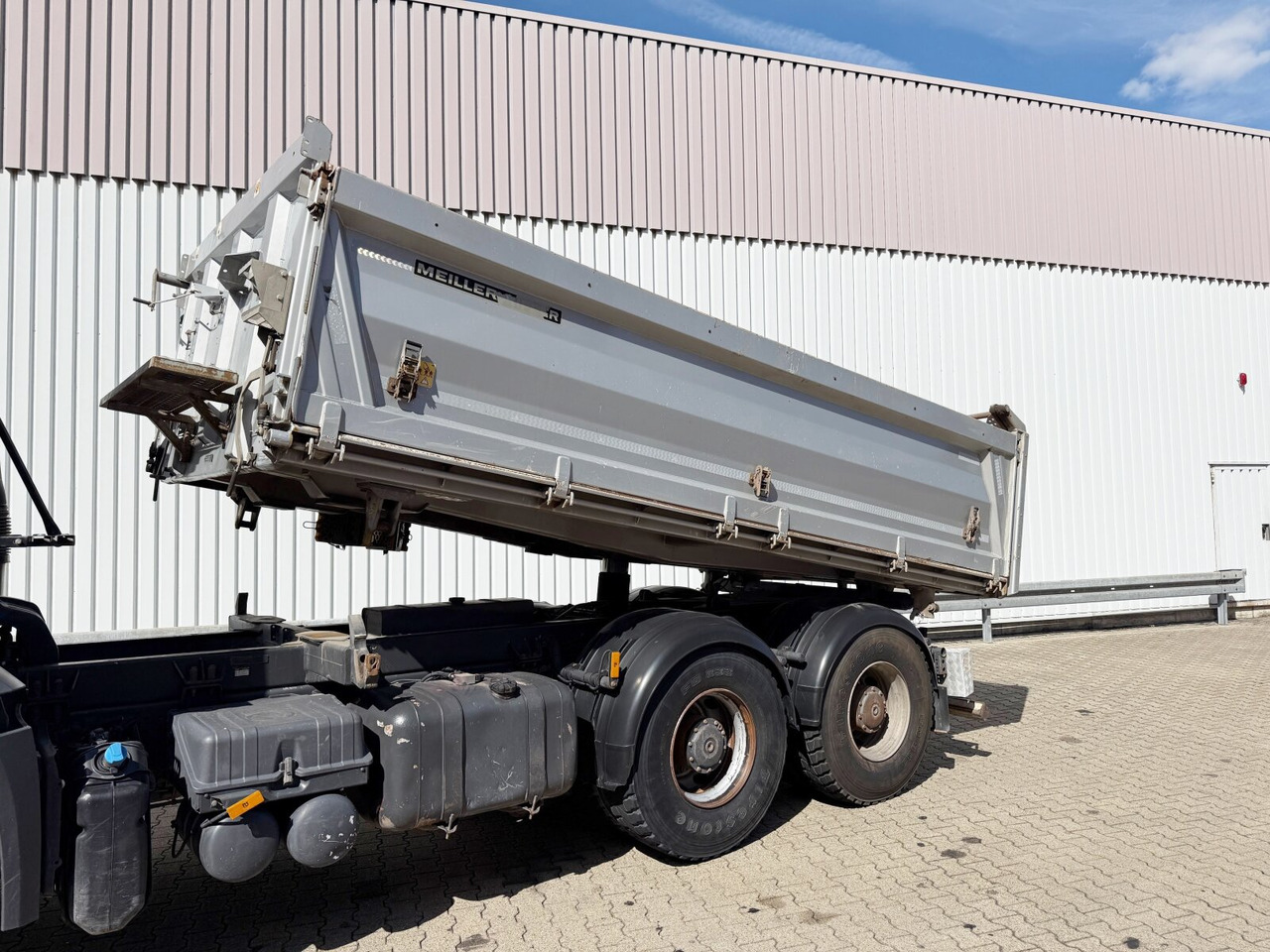 Mercedes-Benz Arocs 2643 LK 6x6 HAD Arocs 2643 LK 6x6 HAD, HydroDrive - Tipper: picture 2 Mercedes-Benz Arocs 2643 LK 6x6 HAD Arocs 2643 LK 6x6 HAD, HydroDrive - Tipper: picture 2