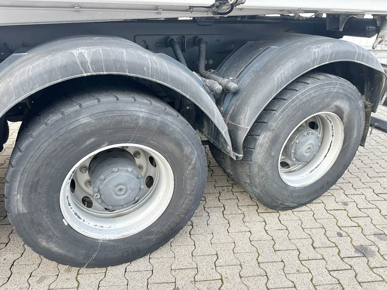 Mercedes-Benz Arocs 3445 K 8x4/4 Arocs 3445 K 8x4/4, Meiller Bordmatik links - Tipper: picture 4 Mercedes-Benz Arocs 3445 K 8x4/4 Arocs 3445 K 8x4/4, Meiller Bordmatik links - Tipper: picture 4