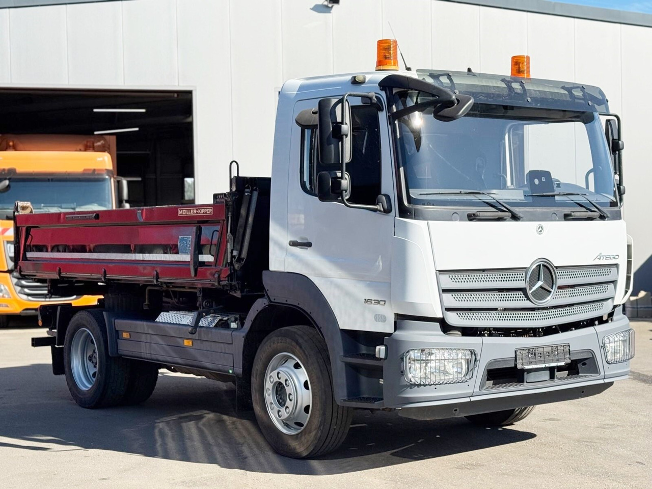 Mercedes-Benz Atego 1630 K 4x2 Atego 1630 K 4x2, 2x AHK - Tipper: picture 2 Mercedes-Benz Atego 1630 K 4x2 Atego 1630 K 4x2, 2x AHK - Tipper: picture 2
