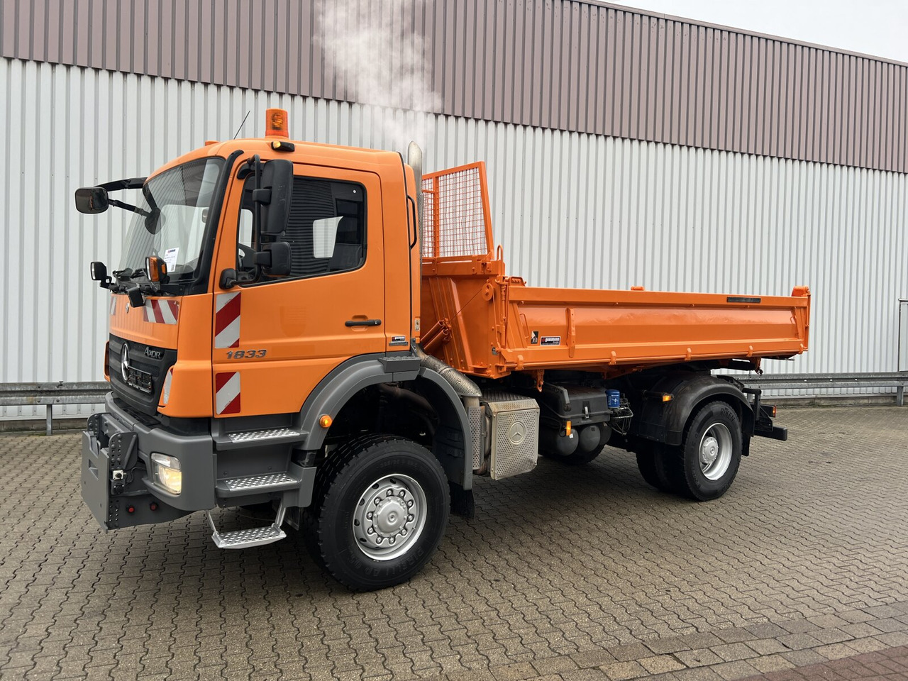 Tipper Mercedes-Benz Axor 1833 AK 4x4 Axor 1833 AK 4x4, Winterdienstausstattung: picture 8