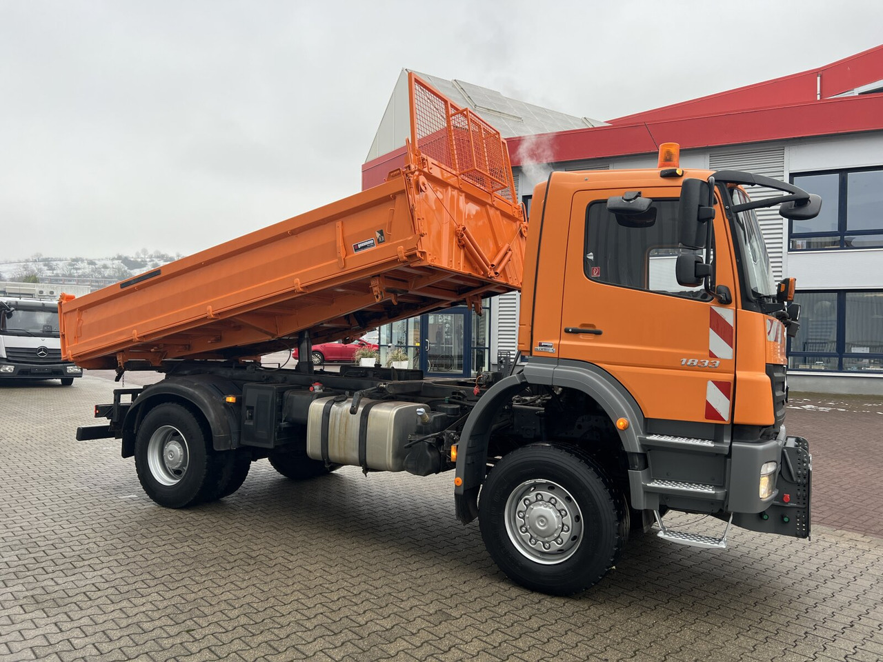 Tipper Mercedes-Benz Axor 1833 AK 4x4 Axor 1833 AK 4x4, Winterdienstausstattung: picture 9