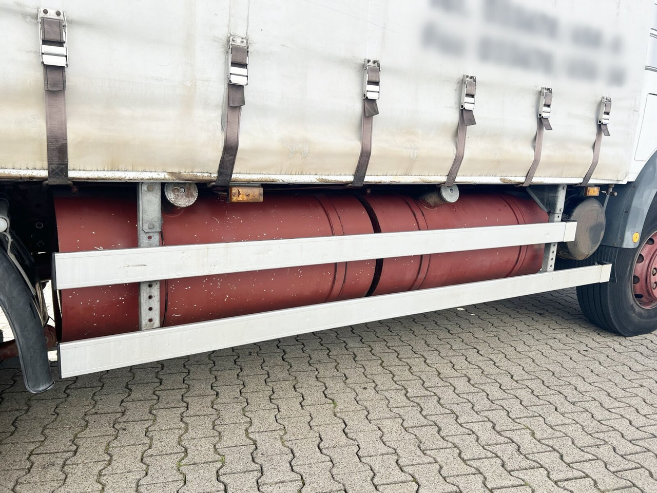 Curtainsider truck Mercedes-Benz SK 2435 L 6x2 SK 2435 L 6x2, V8: picture 14