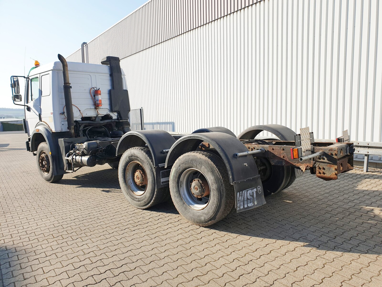 Cab chassis truck Mercedes-Benz SK II 25/2638 K 6x4 SK II 25/2638 K 6x4, V8, Retarder, 2x Nebenantrieb: picture 9 Cab chassis truck Mercedes-Benz SK II 25/2638 K 6x4 SK II 25/2638 K 6x4, V8, Retarder, 2x Nebenantrieb: picture 9