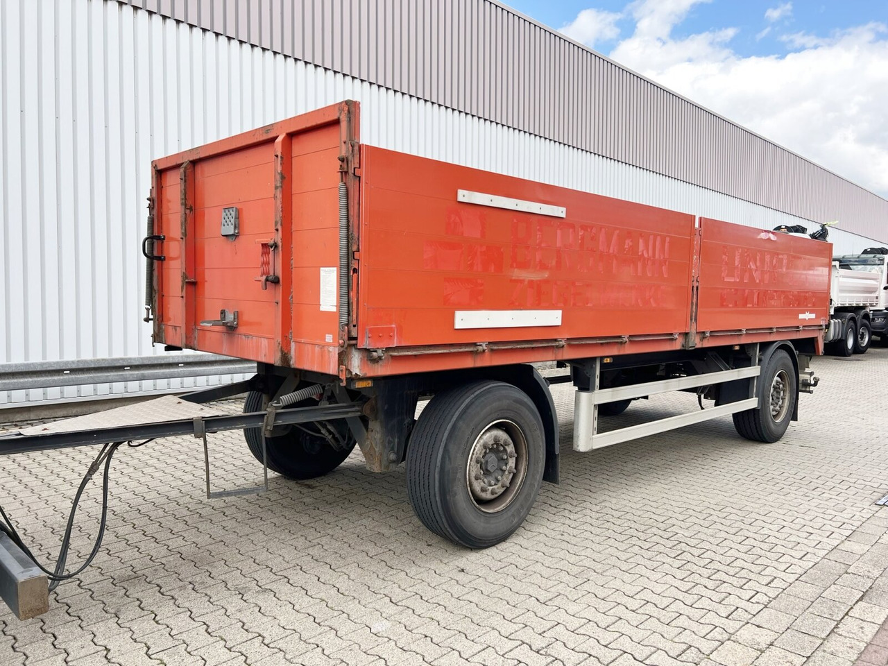 Pritschenanhänger Pritschenanhänger - Dropside/ Flatbed trailer: picture 1 Pritschenanhänger Pritschenanhänger - Dropside/ Flatbed trailer: picture 1