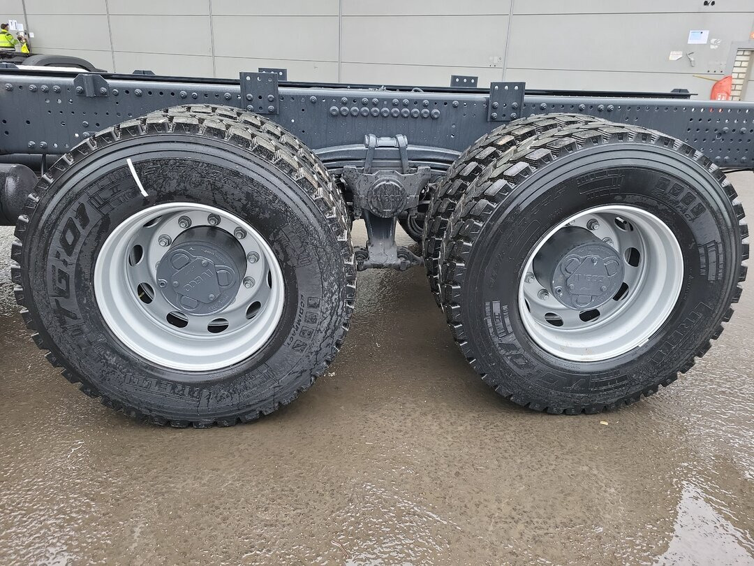 Cab chassis truck T-Way AT410T51 8x4 T-Way AT410T51 8x4, Retarder, Nebenantrieb, 4x VORHANDEN!: picture 7