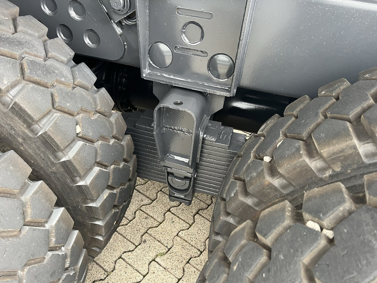 Tatra Phoenix 8x8 Phoenix 8x8, Stahlmulde ca. 22m³, hydr. Heckklappe - Dumper: picture 3 Tatra Phoenix 8x8 Phoenix 8x8, Stahlmulde ca. 22m³, hydr. Heckklappe - Dumper: picture 3