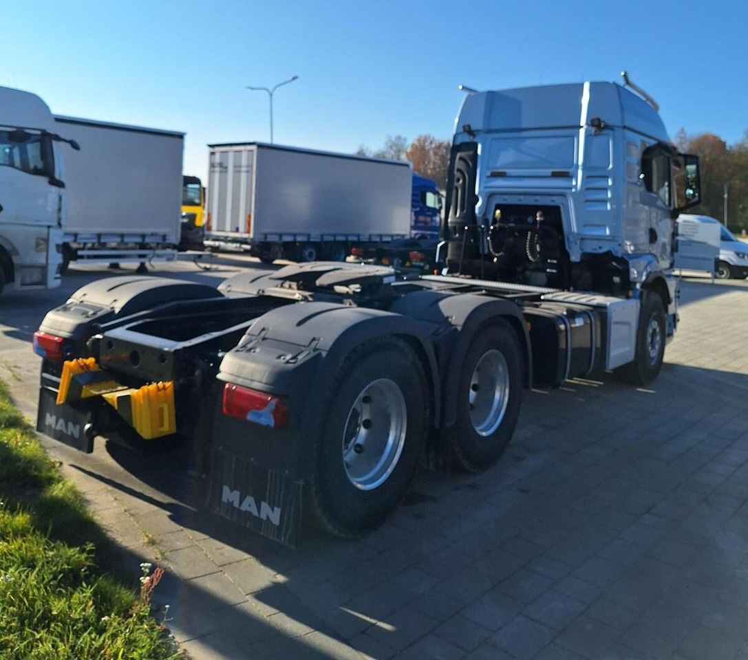 MAN TGS 33.520 6x4 BL SA TGS 33.520 6x4 BL SA, Retarder, LED, Navi, Nebenantrieb - Tractor unit: picture 4 MAN TGS 33.520 6x4 BL SA TGS 33.520 6x4 BL SA, Retarder, LED, Navi, Nebenantrieb - Tractor unit: picture 4