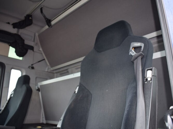 MAN TGX 18.440 4x2 LLS-U TGX 18.440 4x2 LLS-U, Hydraulik, Low Liner, XXL Kabine - Tractor unit: picture 5 MAN TGX 18.440 4x2 LLS-U TGX 18.440 4x2 LLS-U, Hydraulik, Low Liner, XXL Kabine - Tractor unit: picture 5