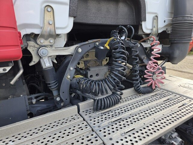 Tractor unit Mercedes-Benz Actros 1846 LS 4x2 Actros 1846 LS 4x2, MultimediaCockpit, StreamSpace, ADR, 3x Vorhanden!: picture 14