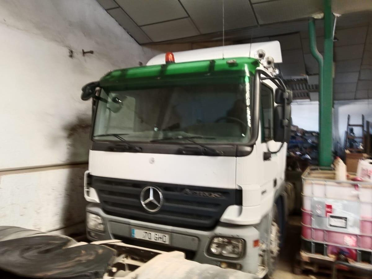 Mercedes-Benz Actros - Tractor unit: picture 2 Mercedes-Benz Actros - Tractor unit: picture 2