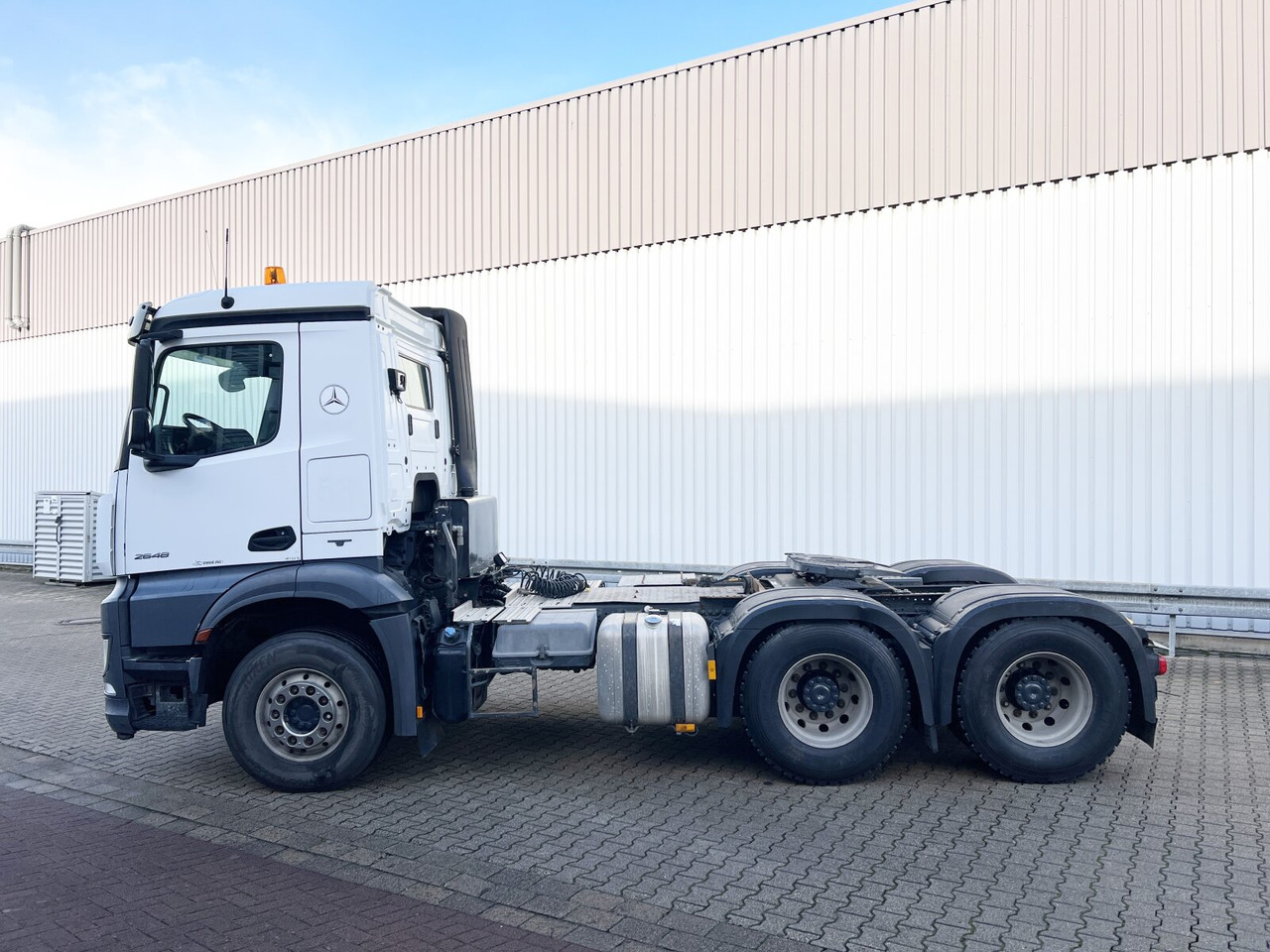 Tractor unit Mercedes-Benz Arocs 2648 LS 6x4 Arocs 2648 LS 6x4, Retarder, Kipphydraulik: picture 12