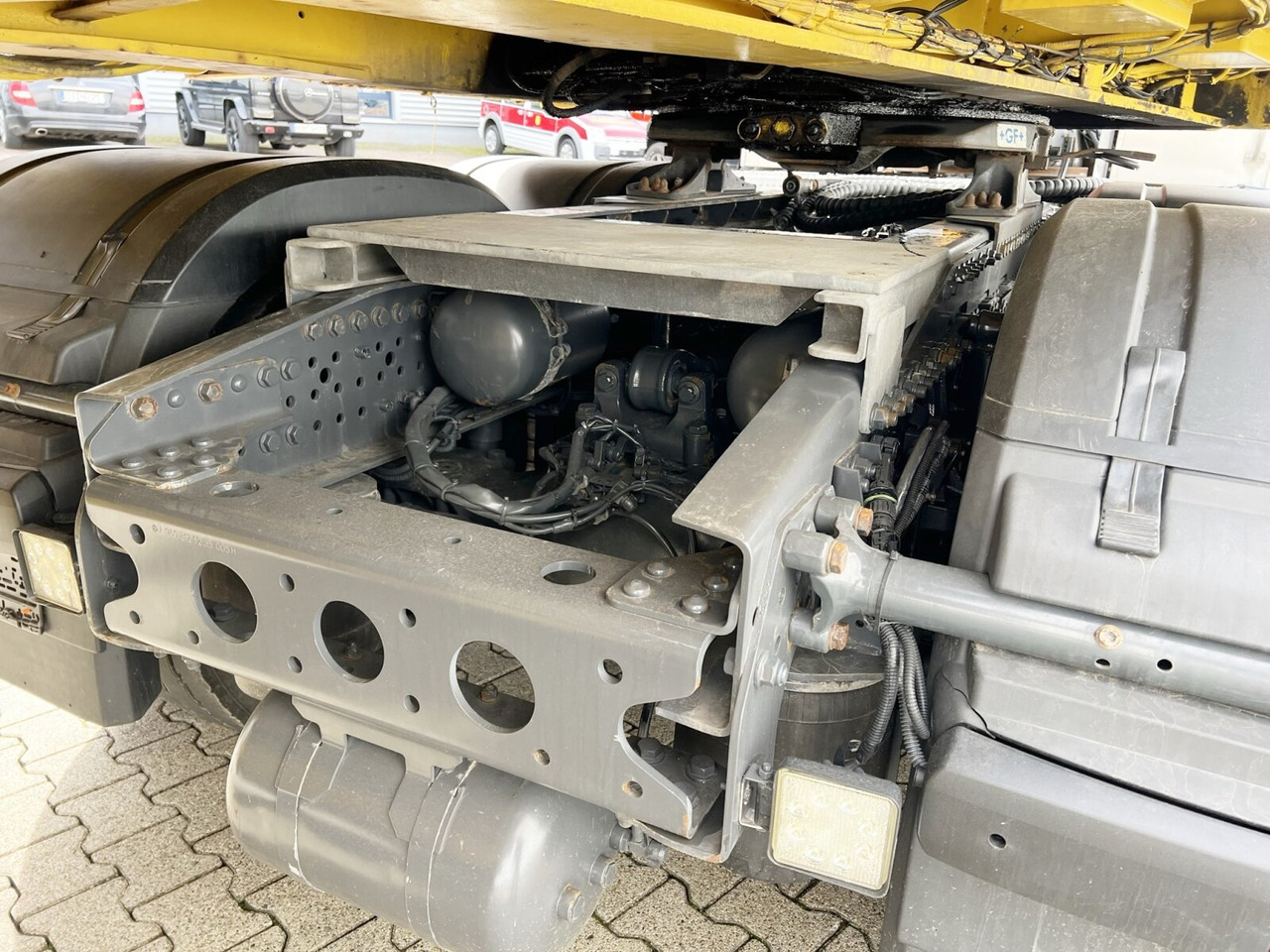 Mercedes-Benz Arocs 3358 LS 6x4 Arocs 3358 LS 6x4, StreamSpace, Turbo-Retarder-Kupplung, Kipphydraulik - Tractor unit: picture 3 Mercedes-Benz Arocs 3358 LS 6x4 Arocs 3358 LS 6x4, StreamSpace, Turbo-Retarder-Kupplung, Kipphydraulik - Tractor unit: picture 3