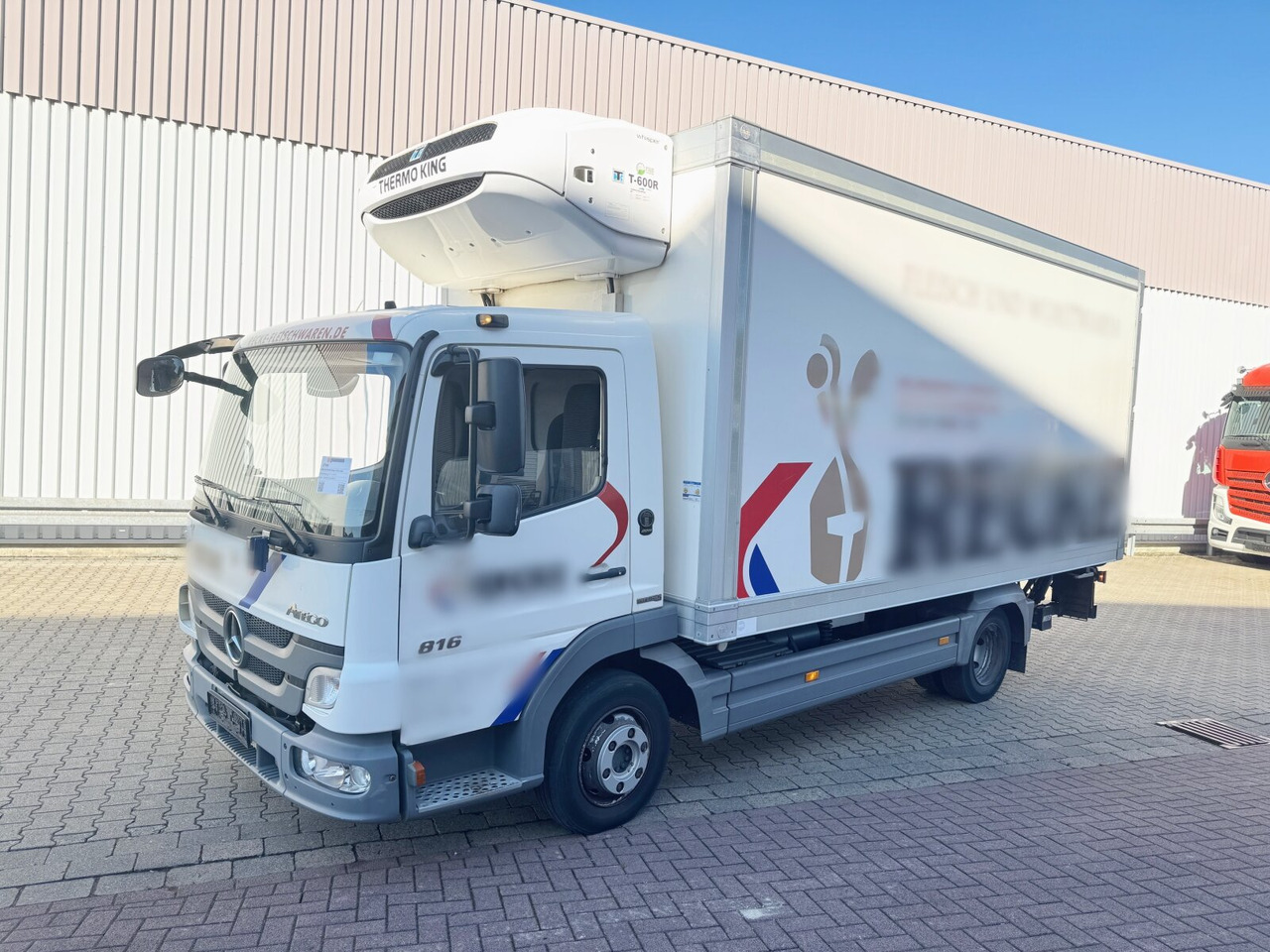 Mercedes-Benz Atego 816 L 4x2 Atego 816 L 4x2, Kühlkoffer, ThermoKing, Trennwand, LBW MBB - Truck: picture 1 Mercedes-Benz Atego 816 L 4x2 Atego 816 L 4x2, Kühlkoffer, ThermoKing, Trennwand, LBW MBB - Truck: picture 1