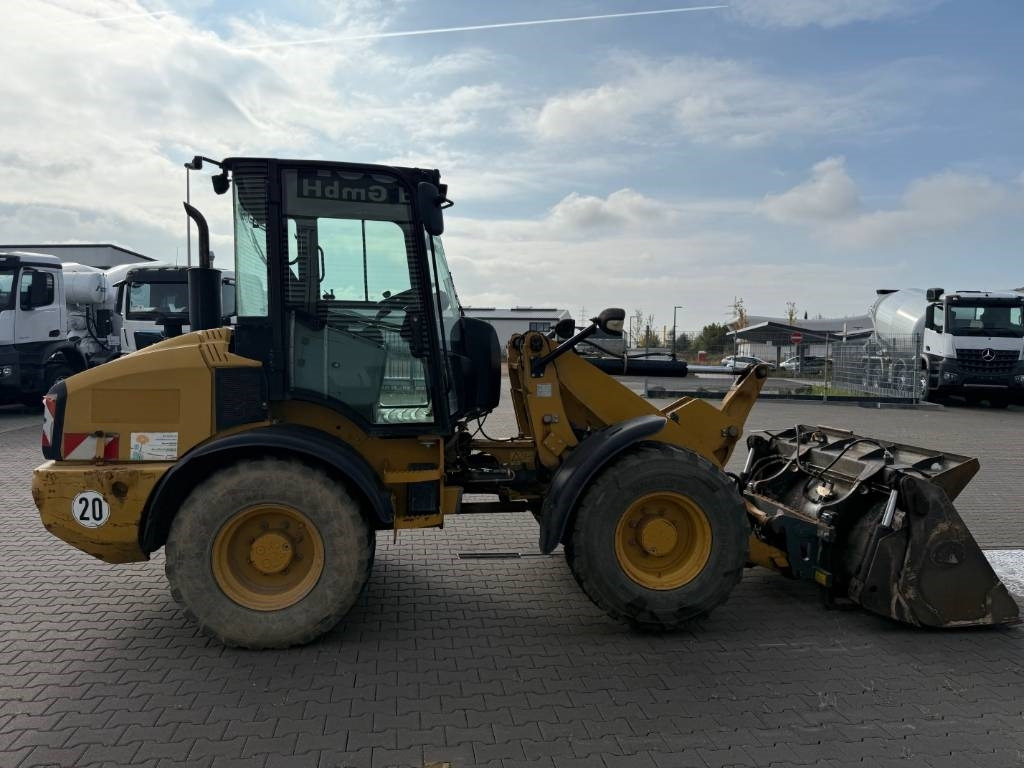 CAT 908 H  - Wheel loader: picture 3 CAT 908 H  - Wheel loader: picture 3