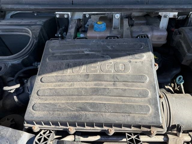 Panel van Iveco Daily 35 S12: picture 19