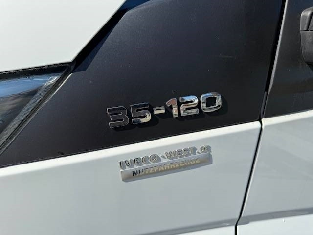 Panel van Iveco Daily 35 S12: picture 10