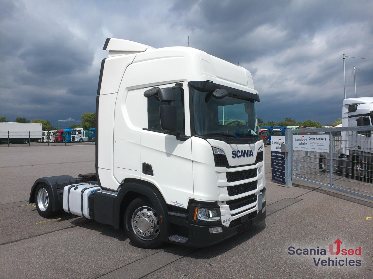 Tractor unit SCANIA R 410 A4x2EB Mega Standklima 2 Tanks TOP: picture 1
