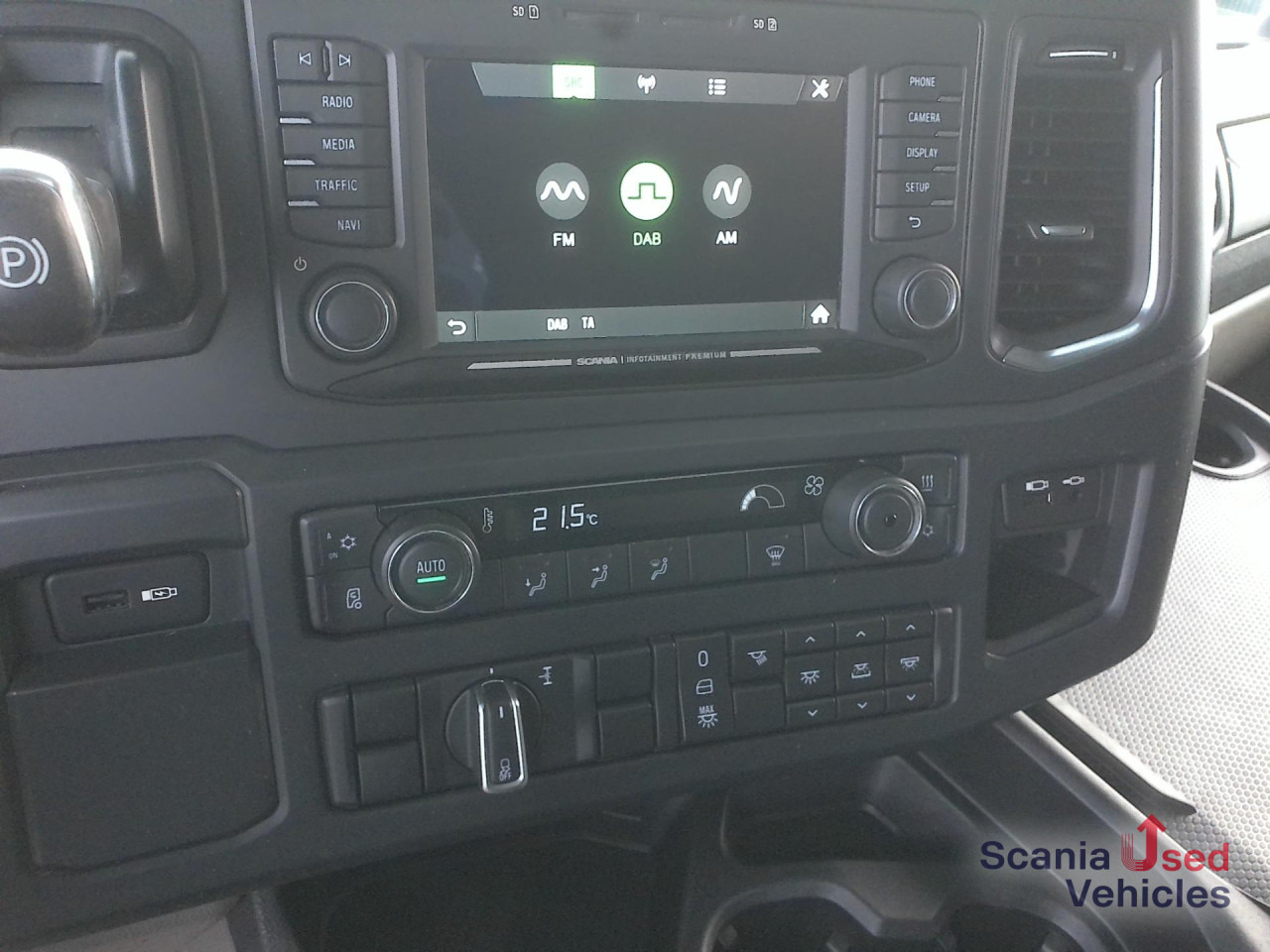 SCANIA R 450 A4x2EB - Tractor unit: picture 2 SCANIA R 450 A4x2EB - Tractor unit: picture 2