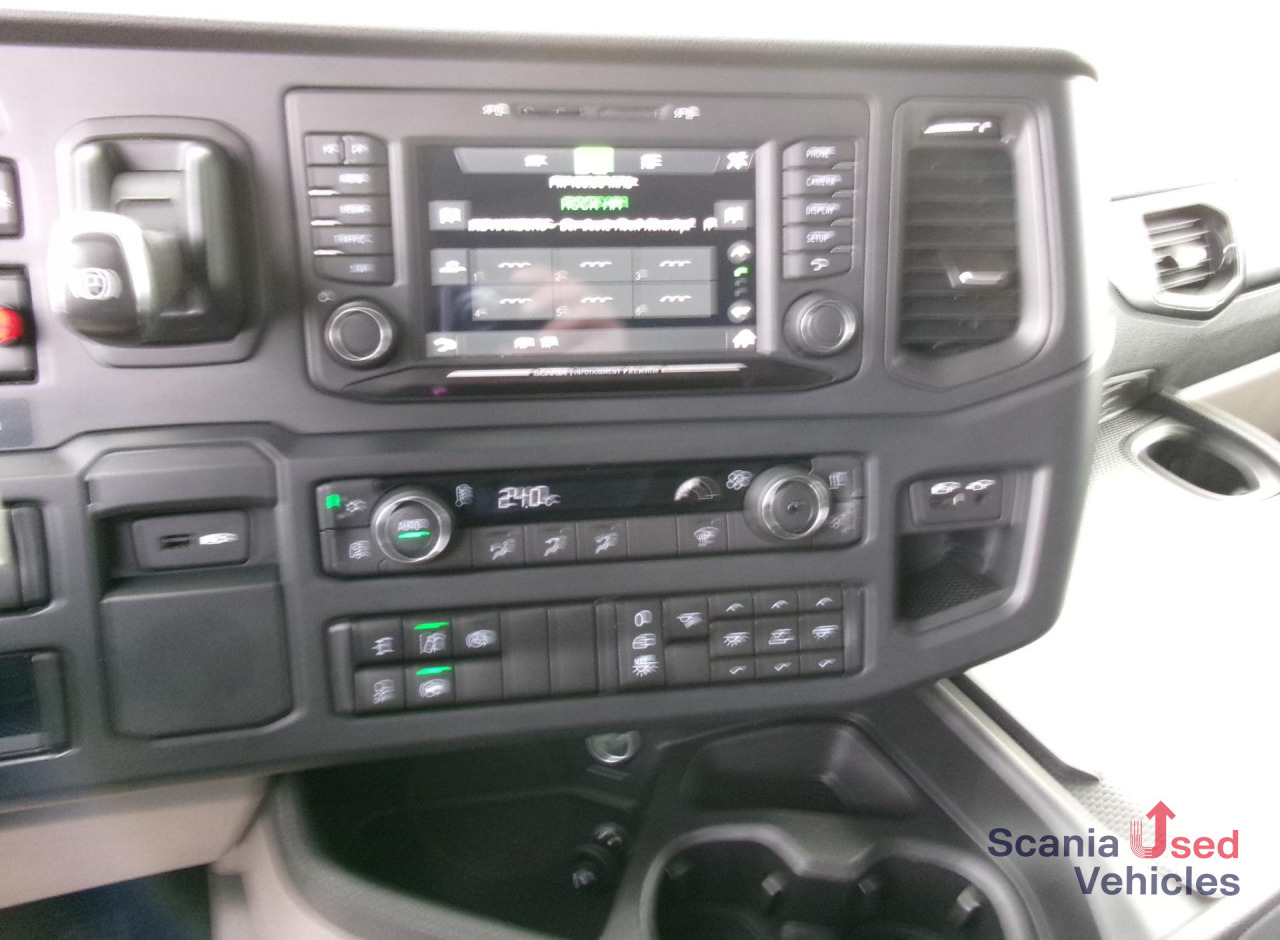SCANIA R 450 A4x2NA - Tractor unit: picture 4 SCANIA R 450 A4x2NA - Tractor unit: picture 4