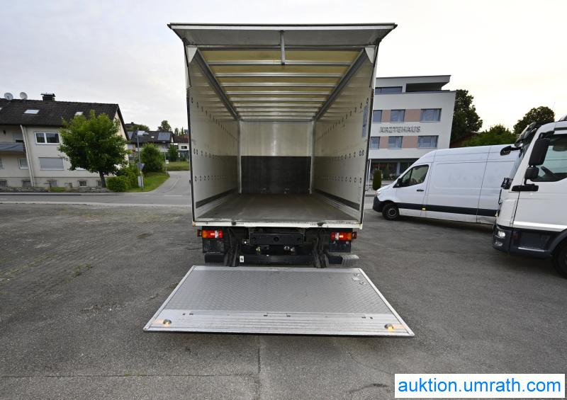 Box truck MAN (V181) MAN TGL 12.250 4x2 L/BL Koffer Ladebordwand Klimaautomatik NAVI Luftfederung Automatikgetriebe EURO 6: picture 8