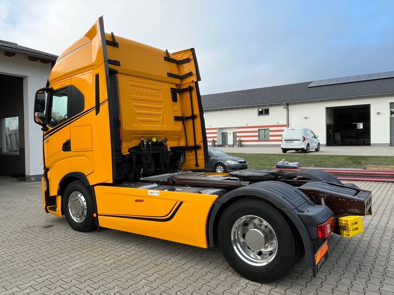 Iveco S-Way 510 Retarder LED - Tractor unit: picture 4 Iveco S-Way 510 Retarder LED - Tractor unit: picture 4