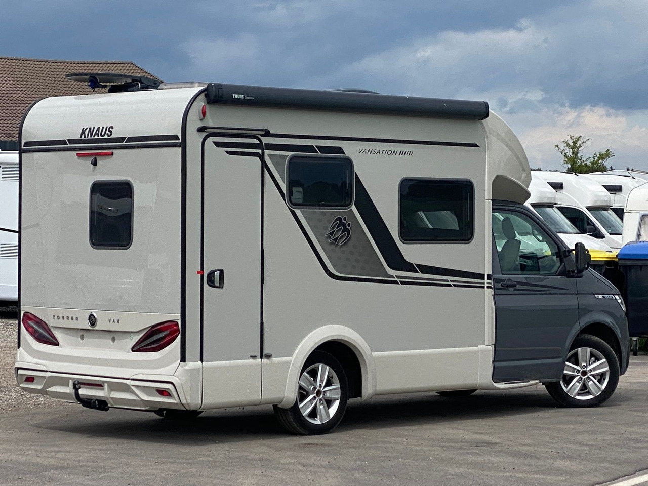 Semi-integrated motorhome Knaus Tourer Van 500 LT, slide Bett, 4 P. Zulassung: picture 6