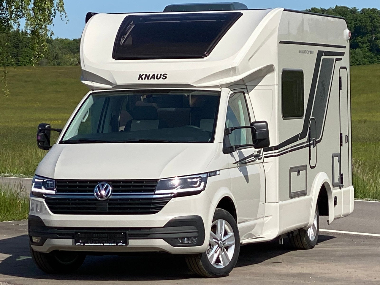 Knaus Tourer Van Vansation 500 LT, AHK,SAT,TV - Semi-integrated motorhome: picture 3 Knaus Tourer Van Vansation 500 LT, AHK,SAT,TV - Semi-integrated motorhome: picture 3