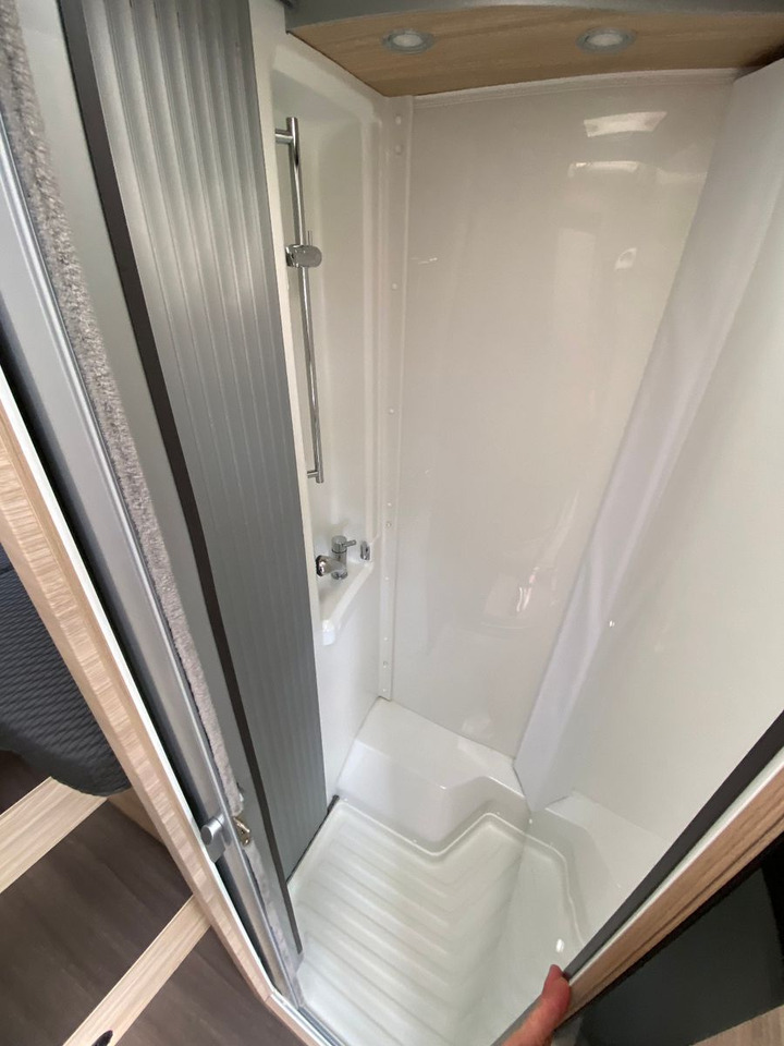 Semi-integrated motorhome Knaus Van TI PLUS Platinium Selection 650 MEG,Automat: picture 11