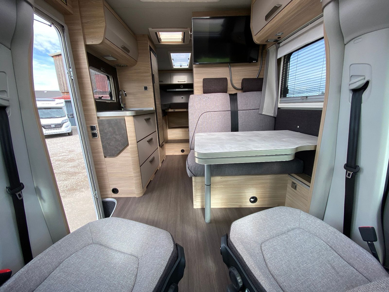 Semi-integrated motorhome Knaus Van TI PLUS Platinium Selection 650 MEG,Automat: picture 13