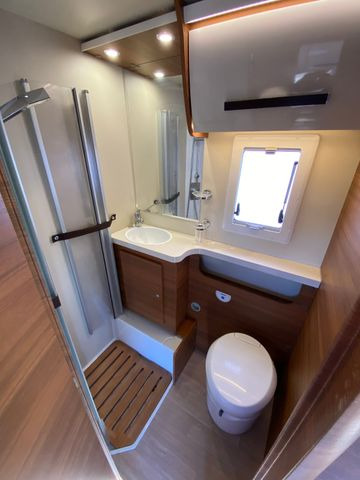 Alcove motorhome Miller New York,Einzellbetten. AHK,TV,Solar: picture 18 Alcove motorhome Miller New York,Einzellbetten. AHK,TV,Solar: picture 18