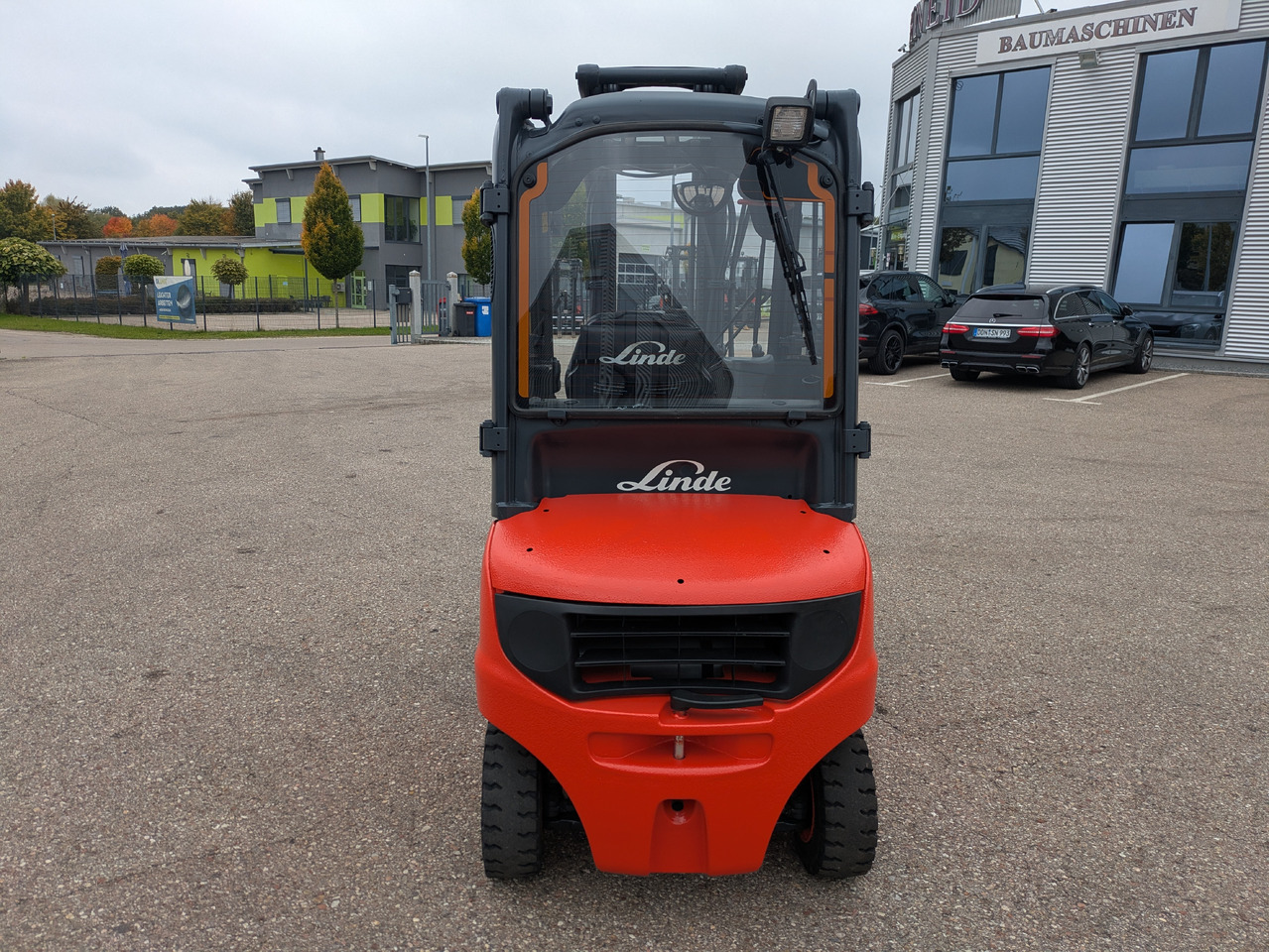 Linde H20D-01 Diesel Stapler Triplexmast Kabine Heizung ZVG - Diesel forklift: picture 3 Linde H20D-01 Diesel Stapler Triplexmast Kabine Heizung ZVG - Diesel forklift: picture 3