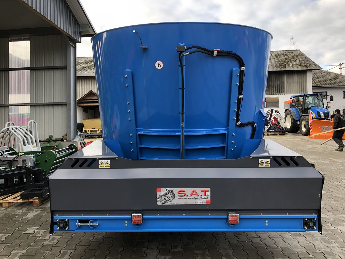 Euromilk Futtermischwagen Rino FX 1000-Vollausstattung - Forage mixer wagon: picture 4 Euromilk Futtermischwagen Rino FX 1000-Vollausstattung - Forage mixer wagon: picture 4