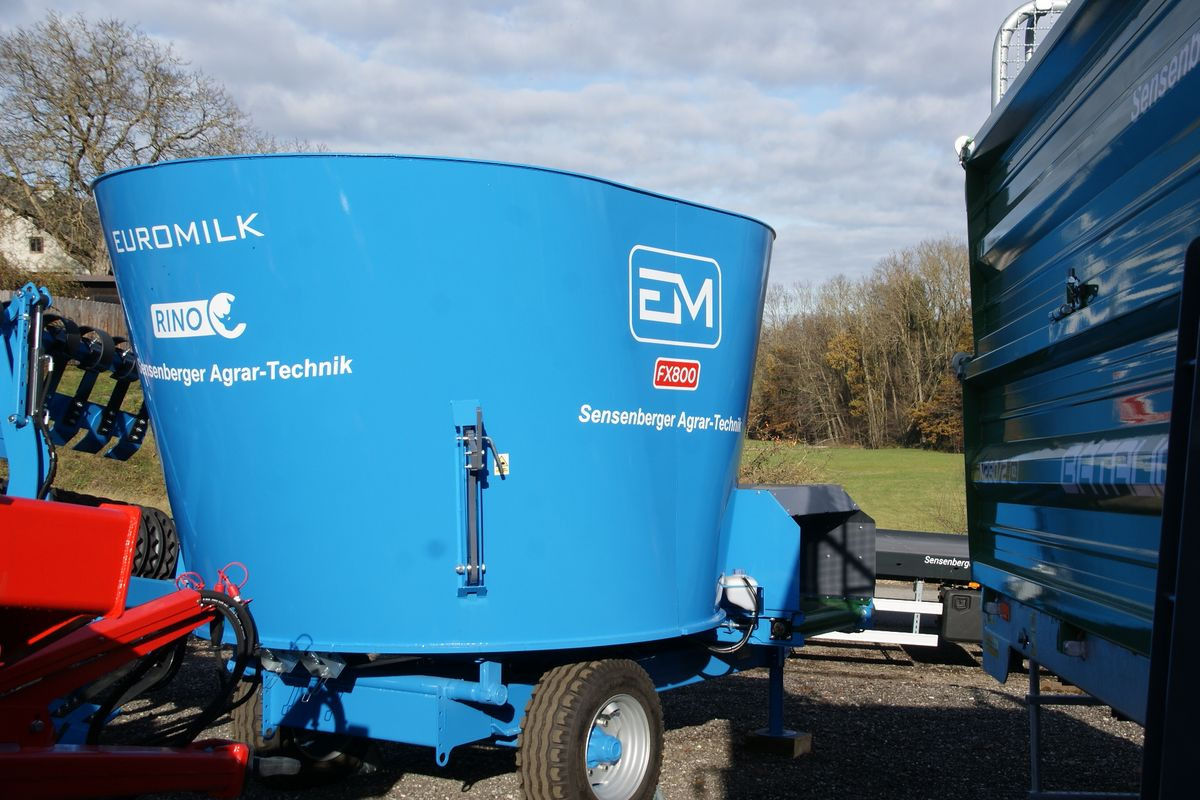 Euromilk Rino FX 800-Black Edition - Forage mixer wagon: picture 3 Euromilk Rino FX 800-Black Edition - Forage mixer wagon: picture 3