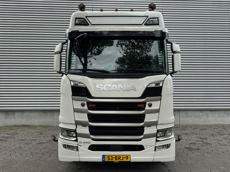 Scania R450 / 6X2 / Hydraulic / TUV: 5-2026 / NL Truck - Tractor unit: picture 4 Scania R450 / 6X2 / Hydraulic / TUV: 5-2026 / NL Truck - Tractor unit: picture 4