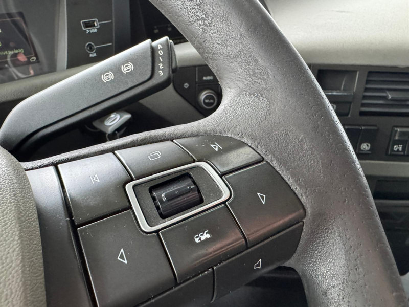 Tractor unit Volvo FH 420 / I-Shift / 2 Tanks / Euro 6 / NL- Truck: picture 10 Tractor unit Volvo FH 420 / I-Shift / 2 Tanks / Euro 6 / NL- Truck: picture 10