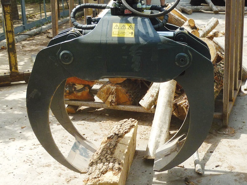 DEMOQ DP130 Log Grab 2000 kg - Grapple for Construction machinery: picture 4 DEMOQ DP130 Log Grab 2000 kg - Grapple for Construction machinery: picture 4