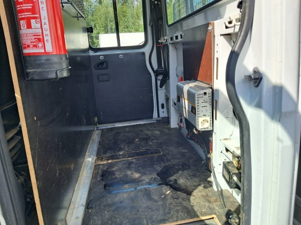 Iveco Daily 70 C17 Doppel 3.0  - Dropside/ Flatbed truck: picture 5 Iveco Daily 70 C17 Doppel 3.0  - Dropside/ Flatbed truck: picture 5