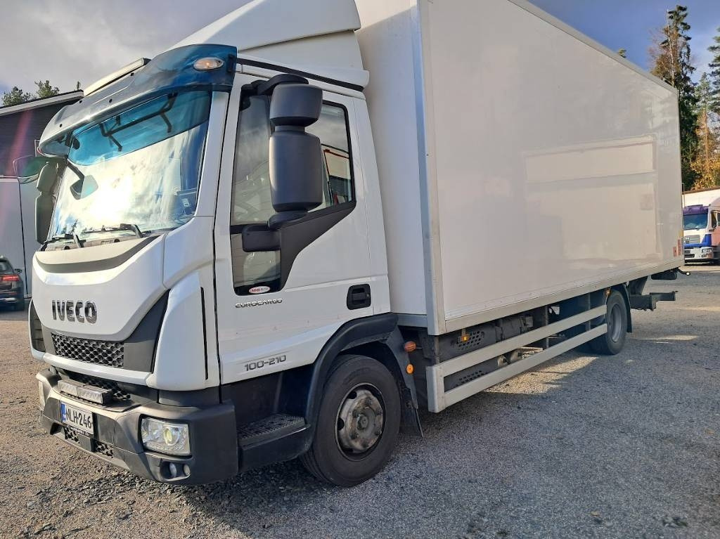 Iveco Eurocargo 100 E21  - Box truck: picture 1 Iveco Eurocargo 100 E21  - Box truck: picture 1