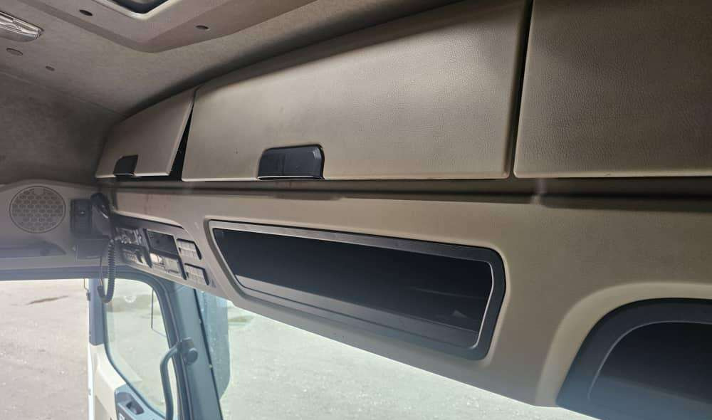 Mercedes-Benz 1845 - Tractor unit: picture 5 Mercedes-Benz 1845 - Tractor unit: picture 5