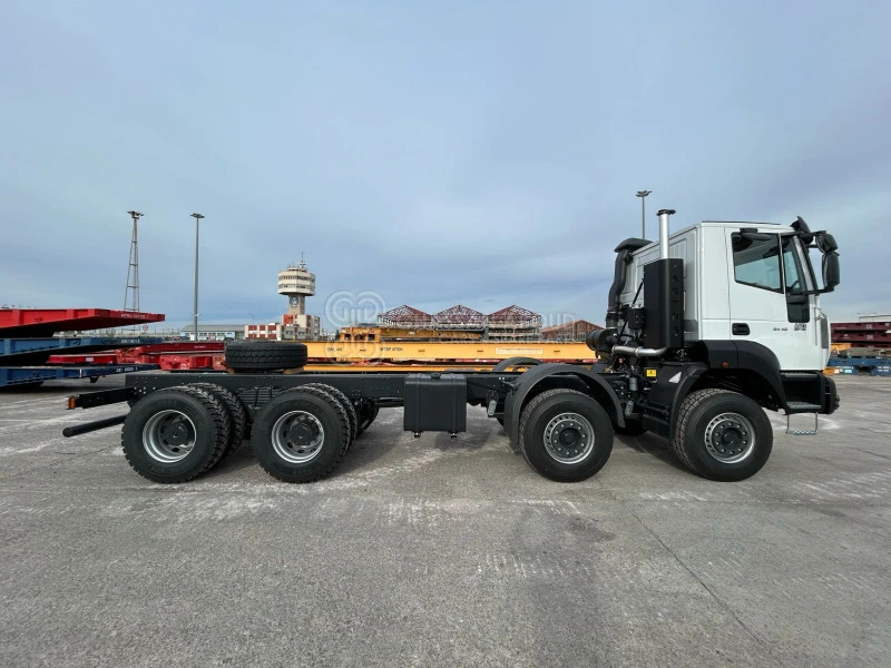 ASTRA HD9 8x4 CHASSIS - Barcelona Stock - Cab chassis truck: picture 3 ASTRA HD9 8x4 CHASSIS - Barcelona Stock - Cab chassis truck: picture 3