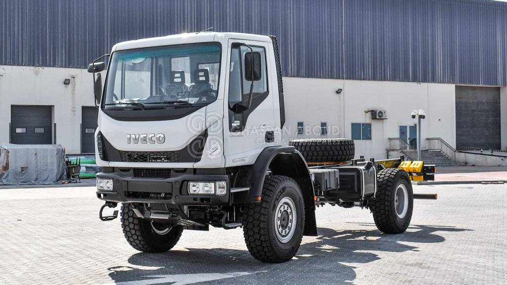 IVECO EUROCARGO ML150 Chassis 4×4, 15 Ton Approx. MY25 - Cab chassis truck: picture 1 IVECO EUROCARGO ML150 Chassis 4×4, 15 Ton Approx. MY25 - Cab chassis truck: picture 1